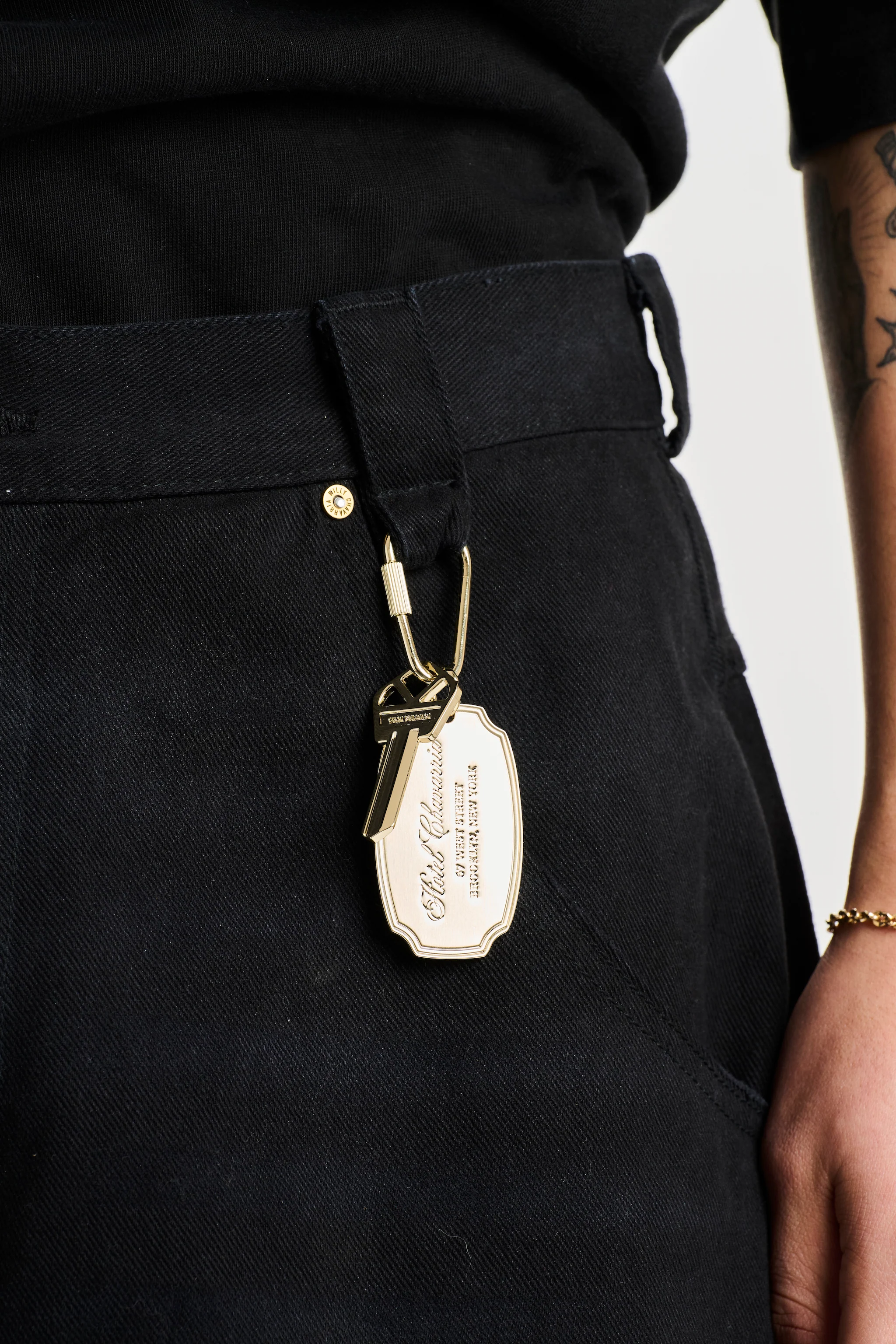 HOTEL KEY FOB - ANTIQUE BRASS - Image 3