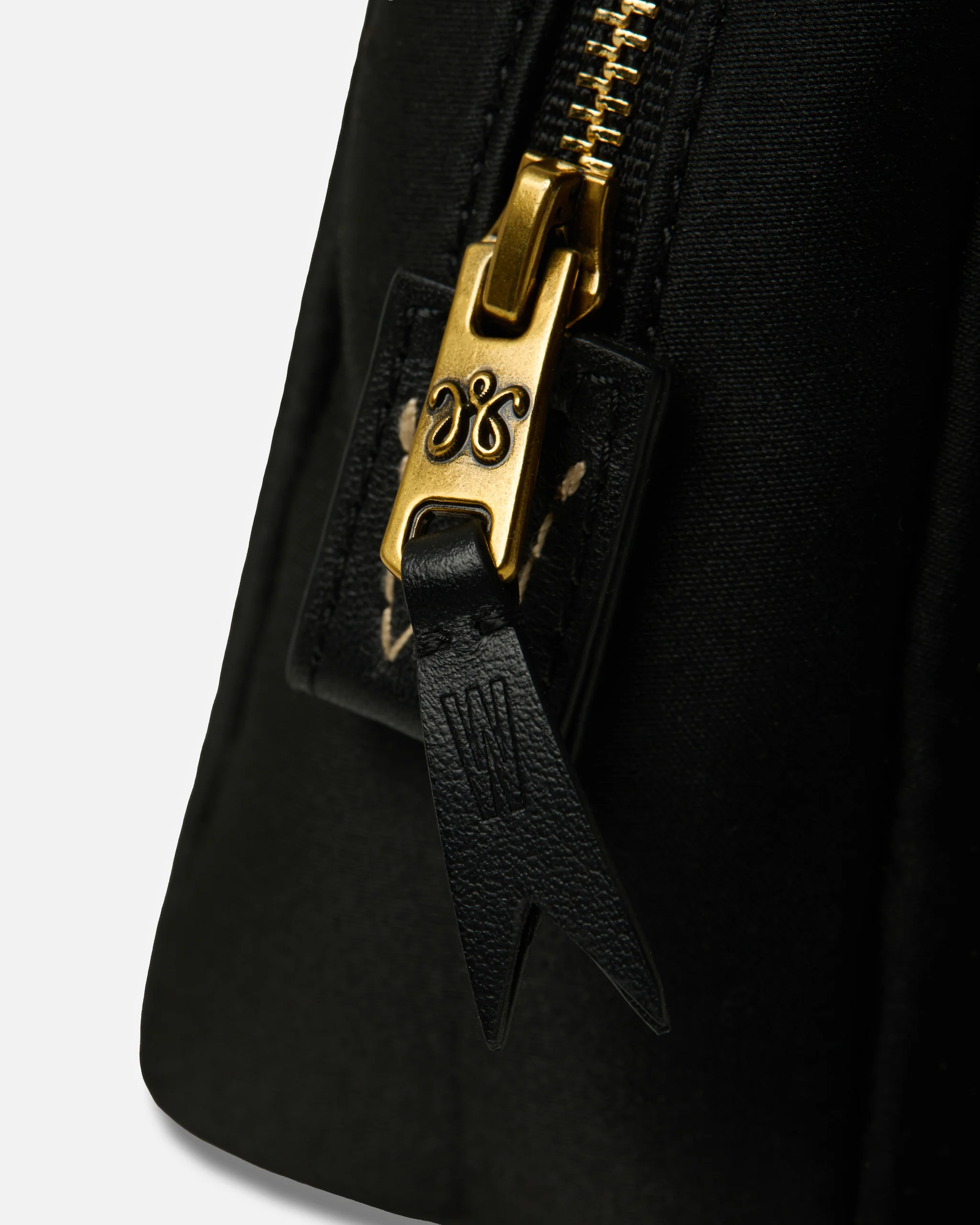 LABEL WASH BAG - UNI. GRN - Image 5